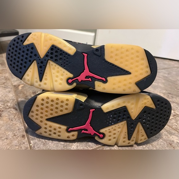 RARE!! BOYS NIKE AIR JORDAN 6  RETRO CHINESE NEW YEAR SHOES AA2495-021 SZ 7Y - Picture 7 of 7